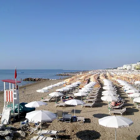 Sea View Flat For 7 Guests In A In Apartment *