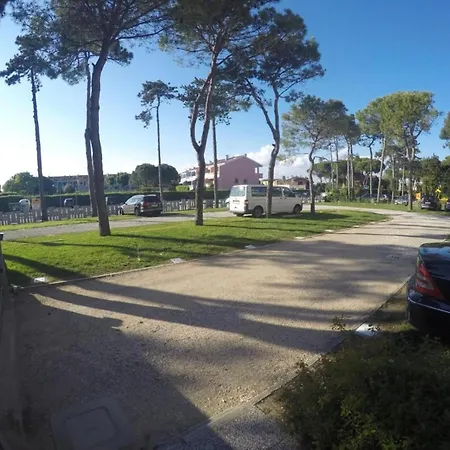 Apartment Sea View Flat For 7 Guests In A In *